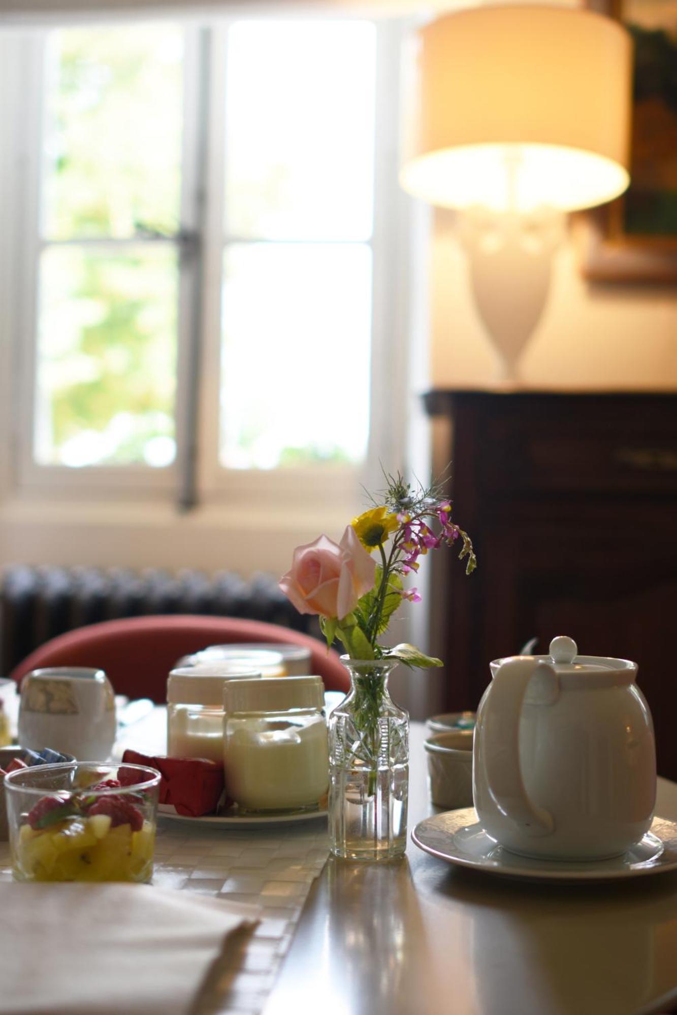 Berry-Bouy Domaine De L'Ermitage B&B 외부 사진