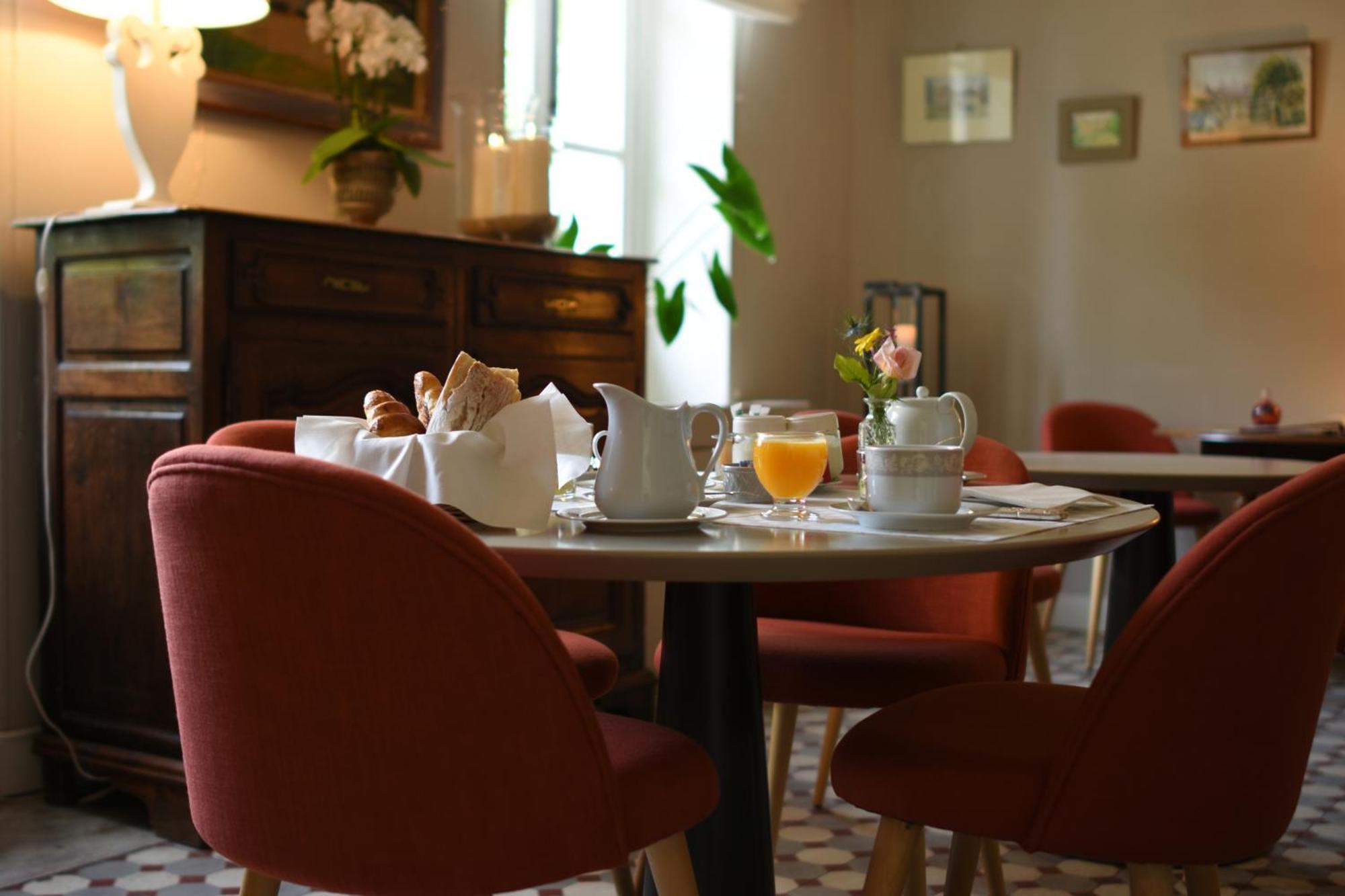 Berry-Bouy Domaine De L'Ermitage B&B 외부 사진