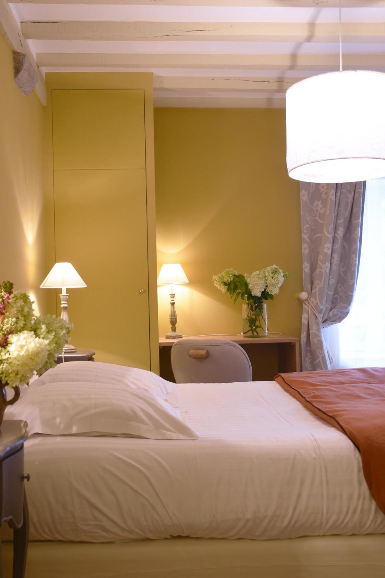 Berry-Bouy Domaine De L'Ermitage B&B 외부 사진